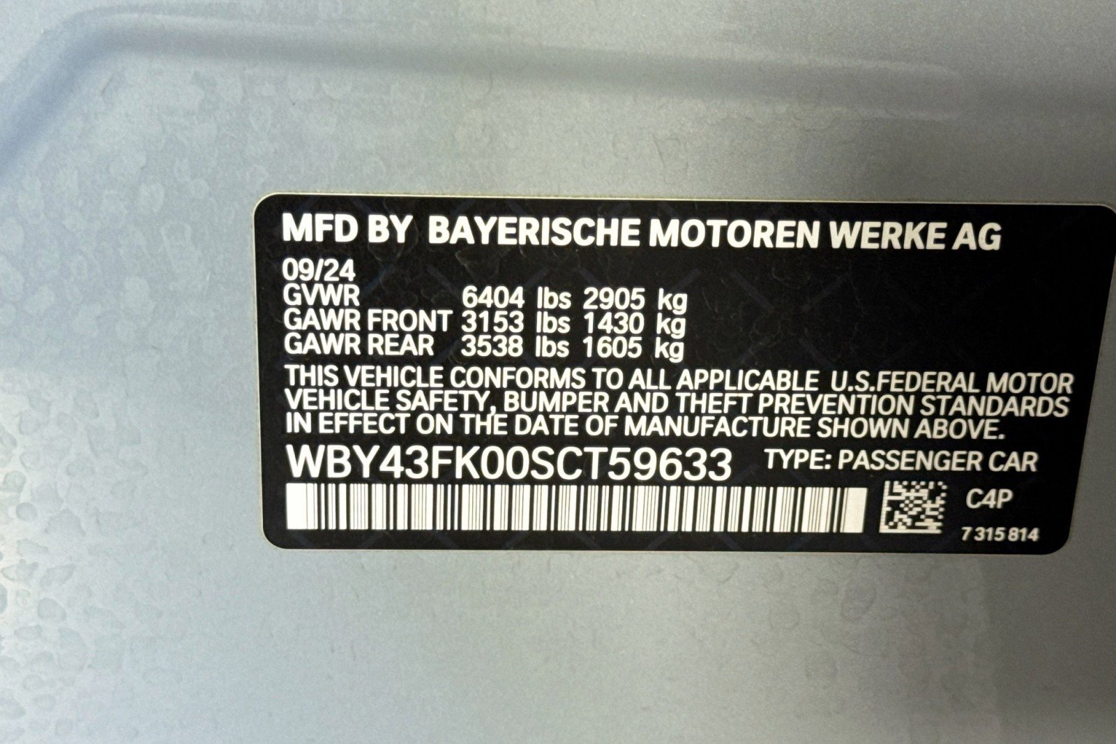 Used 2025 BMW i5 M60 w/ Premium Package image 31