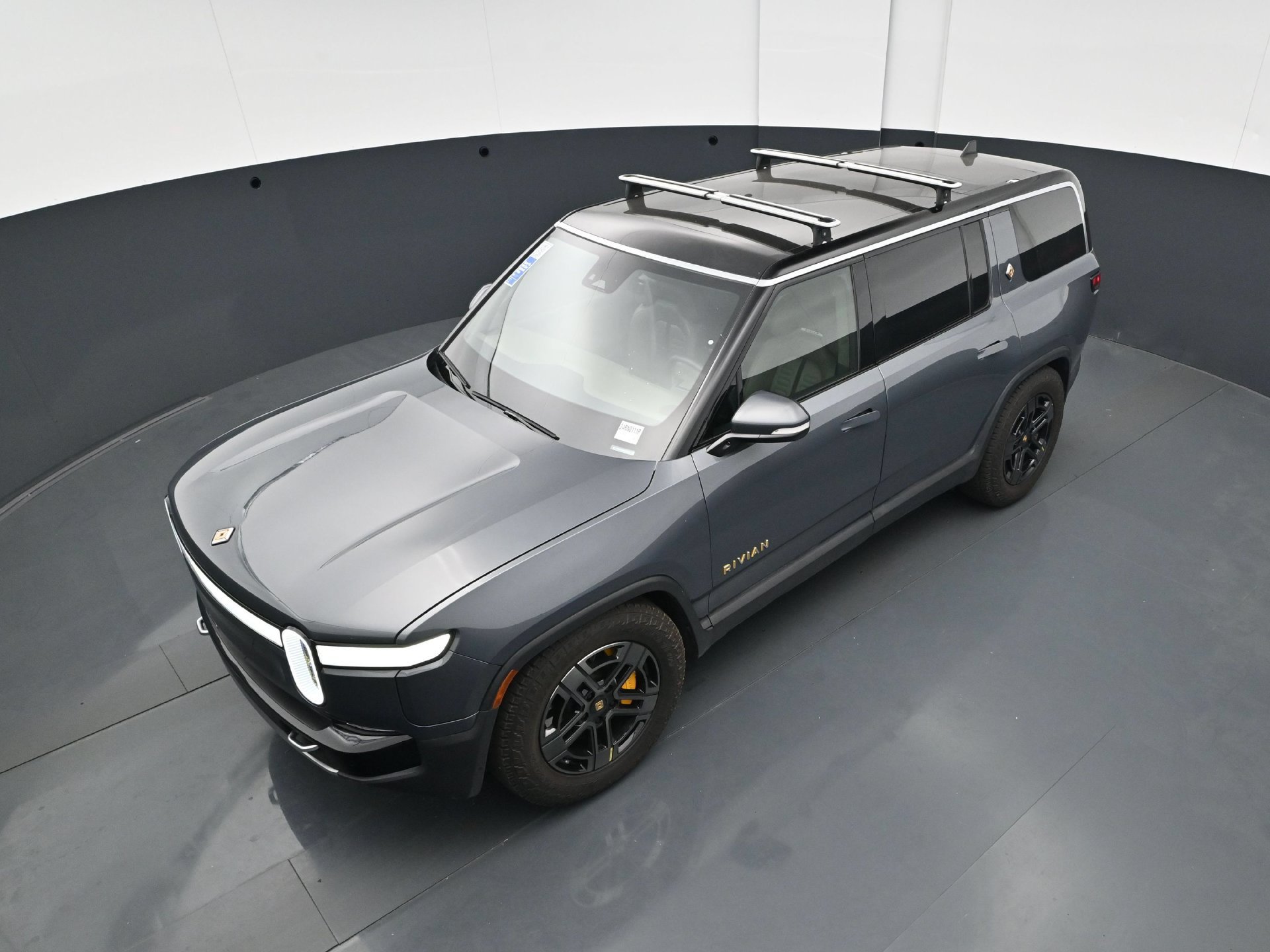 Used 2023 Rivian R1S Adventure Quad AWD/4WD image 40