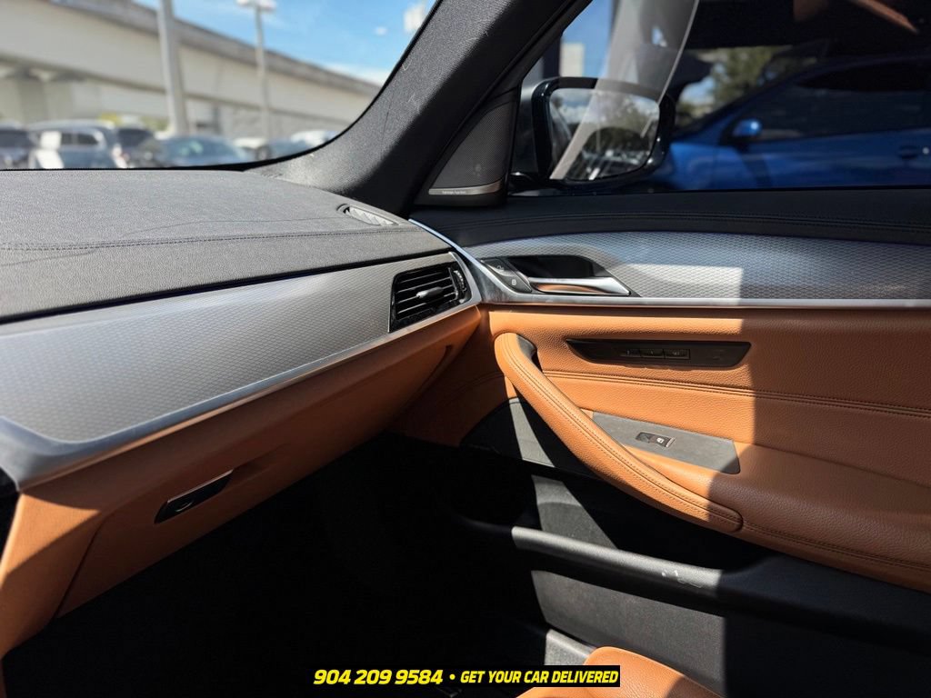 Used 2020 BMW M550i xDrive AWD/4WD image 19