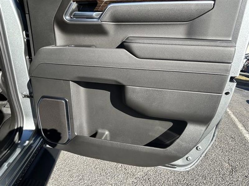 Used 2026 GMC Sierra 1500 Elevation w/ Elevation Premium Package image 26