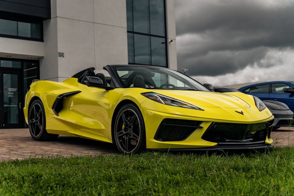 Used 2023 Chevrolet Corvette Stingray Preferred Conv w/ Z51 Performance Package RWD image 8