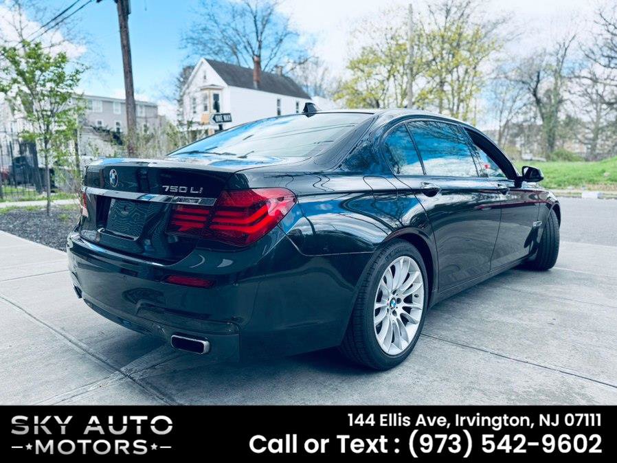 Used 2014 BMW 750Li xDrive AWD/4WD image 5