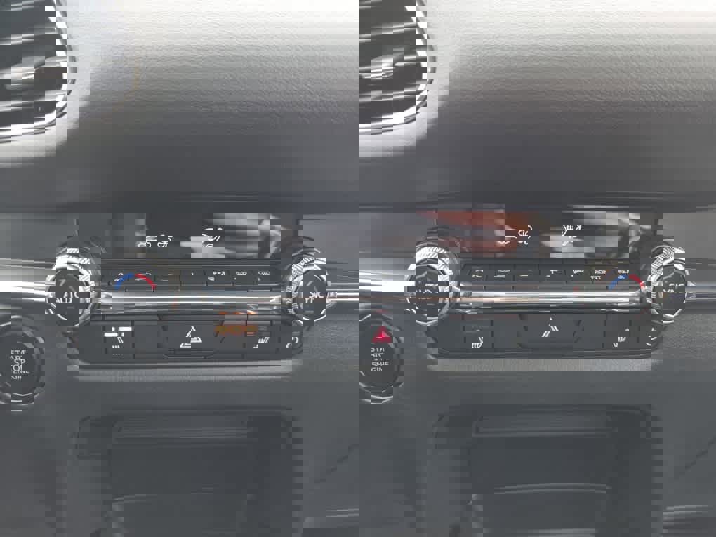 Used 2024 MAZDA CX-30 AWD 2.5 S w/ Preferred Package image 18