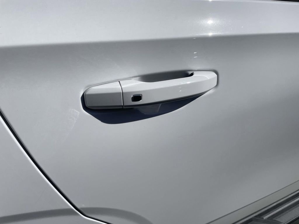 Used 2023 Chevrolet Tahoe RST w/ Luxury Package image 33