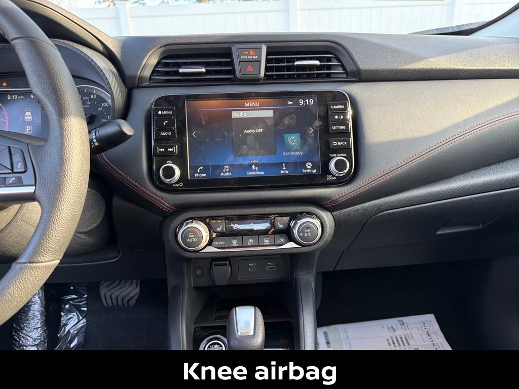 New 2025 Nissan Versa SR w/ Trunk Package image 21