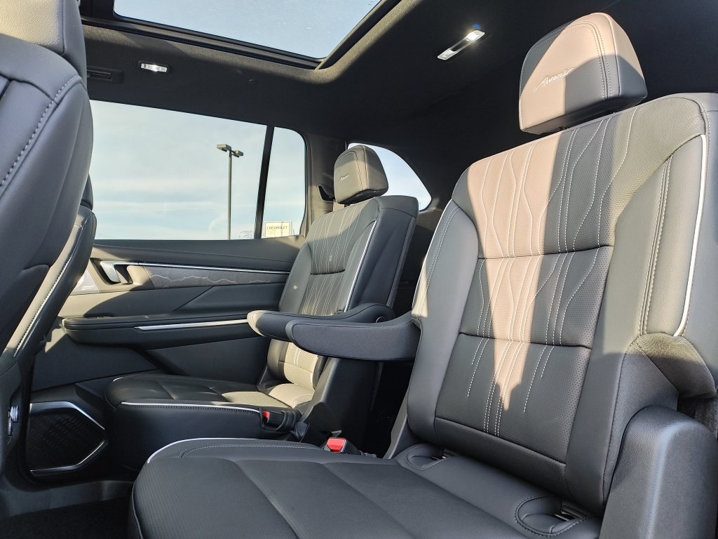 New 2027 Buick Enclave Avenir AWD/4WD image 14
