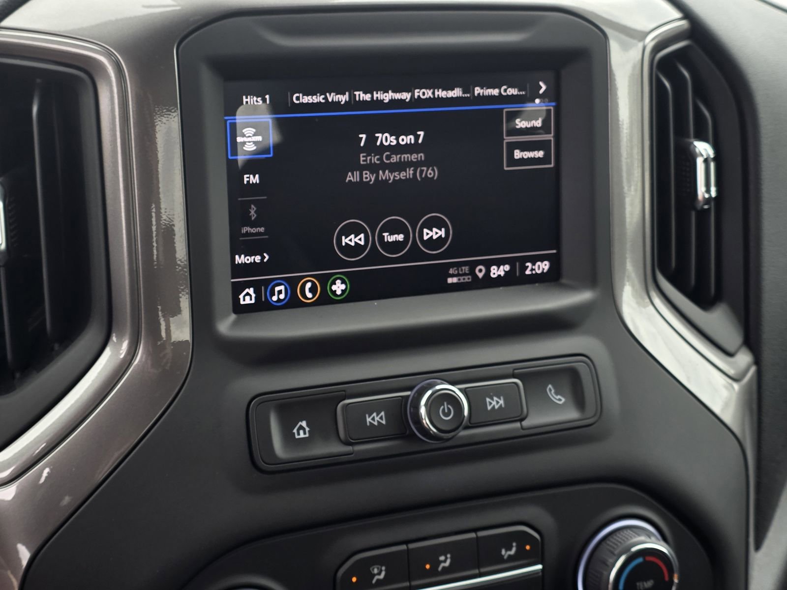 Used 2025 Chevrolet Silverado 2500 Custom w/ Custom Value Package AWD/4WD image 14