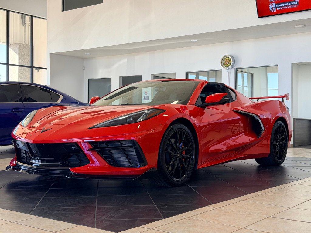 Used 2023 Chevrolet Corvette Stingray Premium Cpe w/ Stealth Interior Trim Package RWD image 28