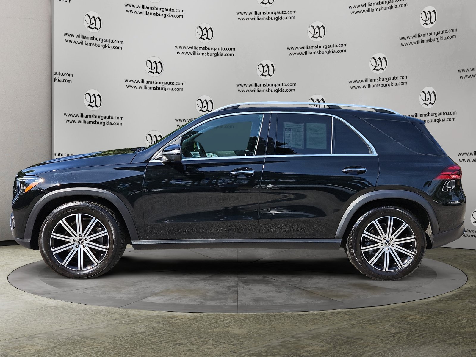 Used 2026 Mercedes-Benz GLE 350 4MATIC image 2