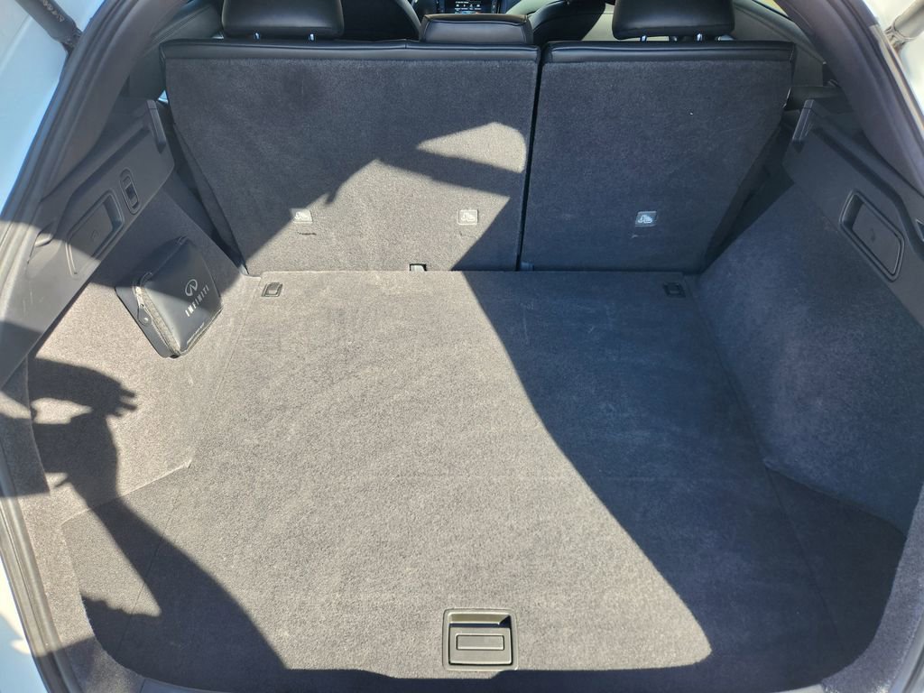 Used 2025 INFINITI QX55 Essential image 14