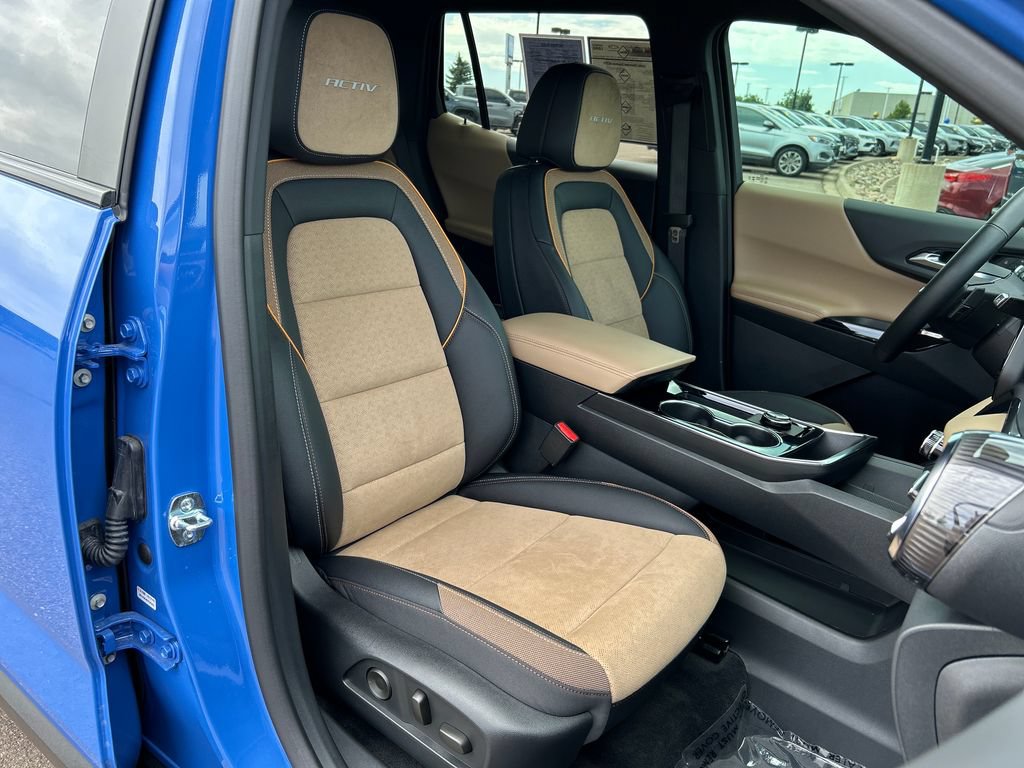 Used 2026 Chevrolet Equinox ACTIV w/ Convenience Package III AWD/4WD image 17