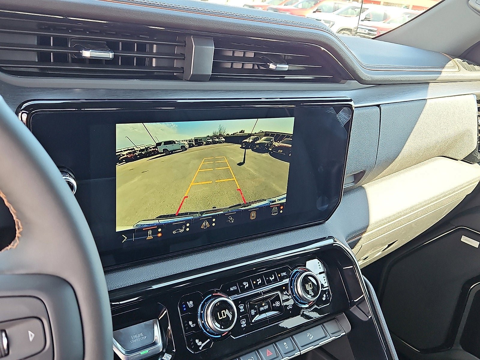 New 2026 GMC Sierra 1500 AT4 w/ AT4 Premium Package image 17