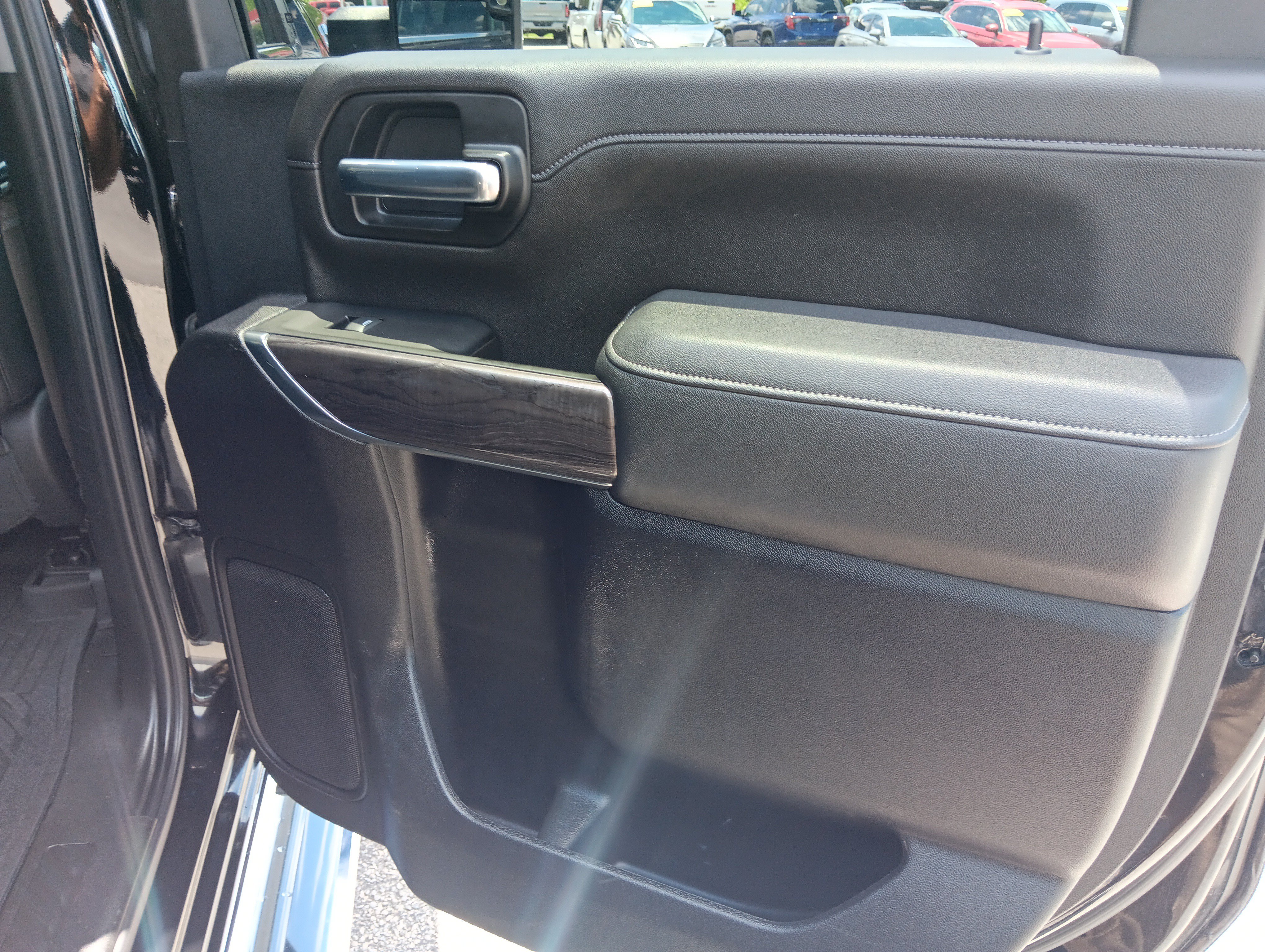 Used 2023 Chevrolet Silverado 2500 LTZ w/ LTZ Convenience Package AWD/4WD image 19
