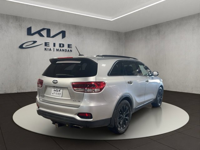 Used 2019 Kia Sorento S AWD/4WD image 12