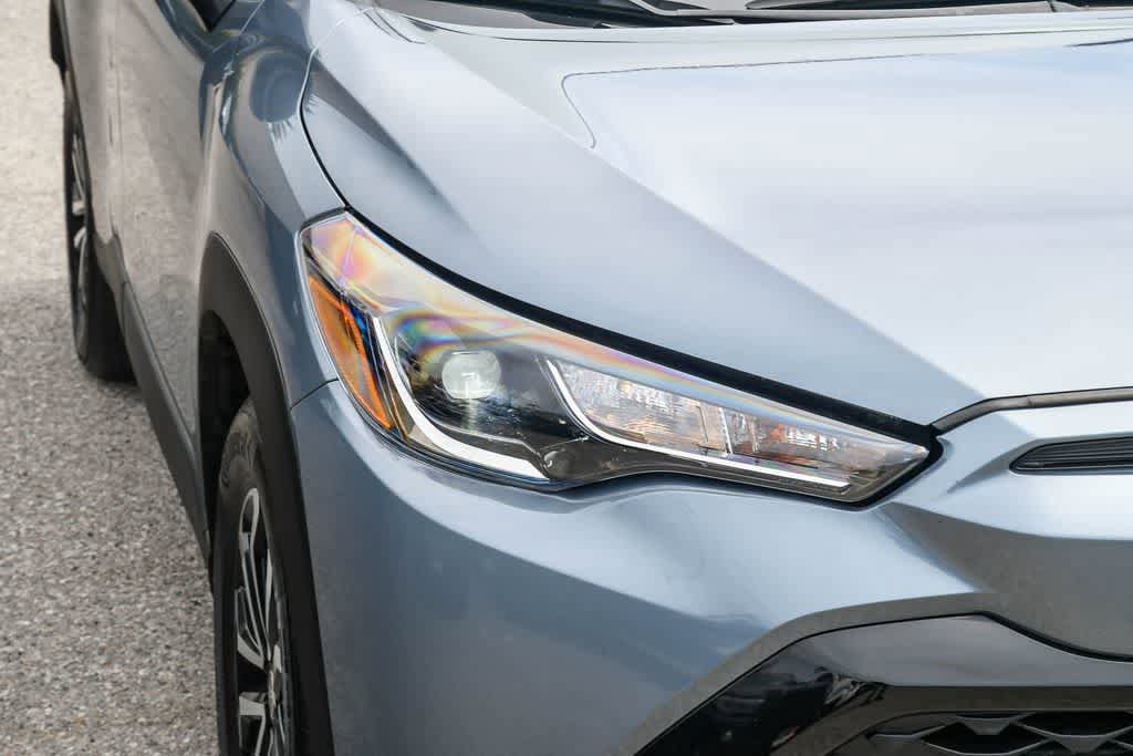 Used 2025 Toyota Corolla Cross AWD Hybrid image 4