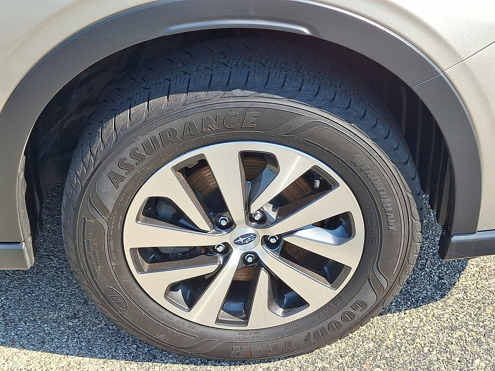 Used 2020 Subaru Outback Premium w/ Popular Package #1 AWD/4WD image 8