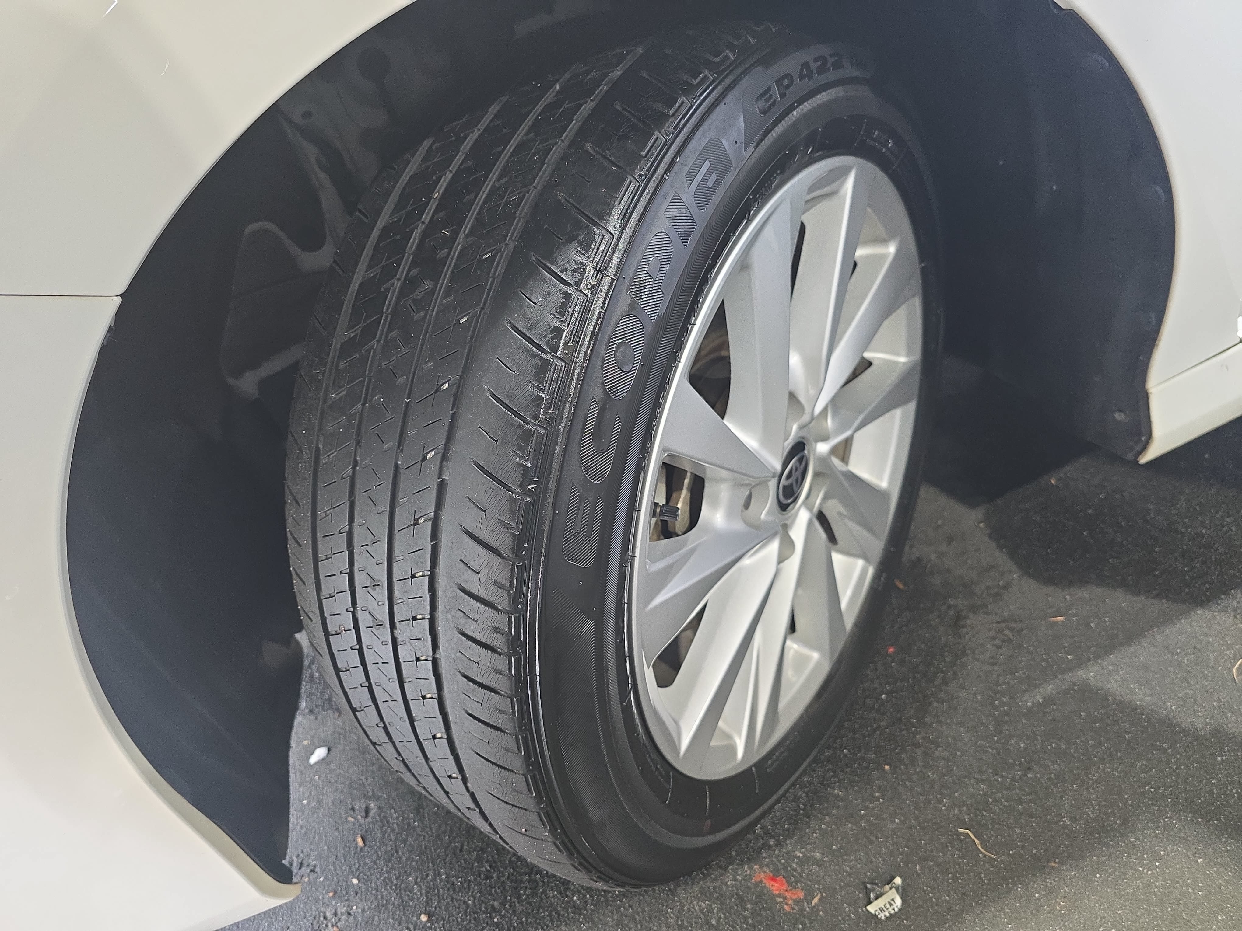 Used 2022 Toyota Camry LE FWD image 30