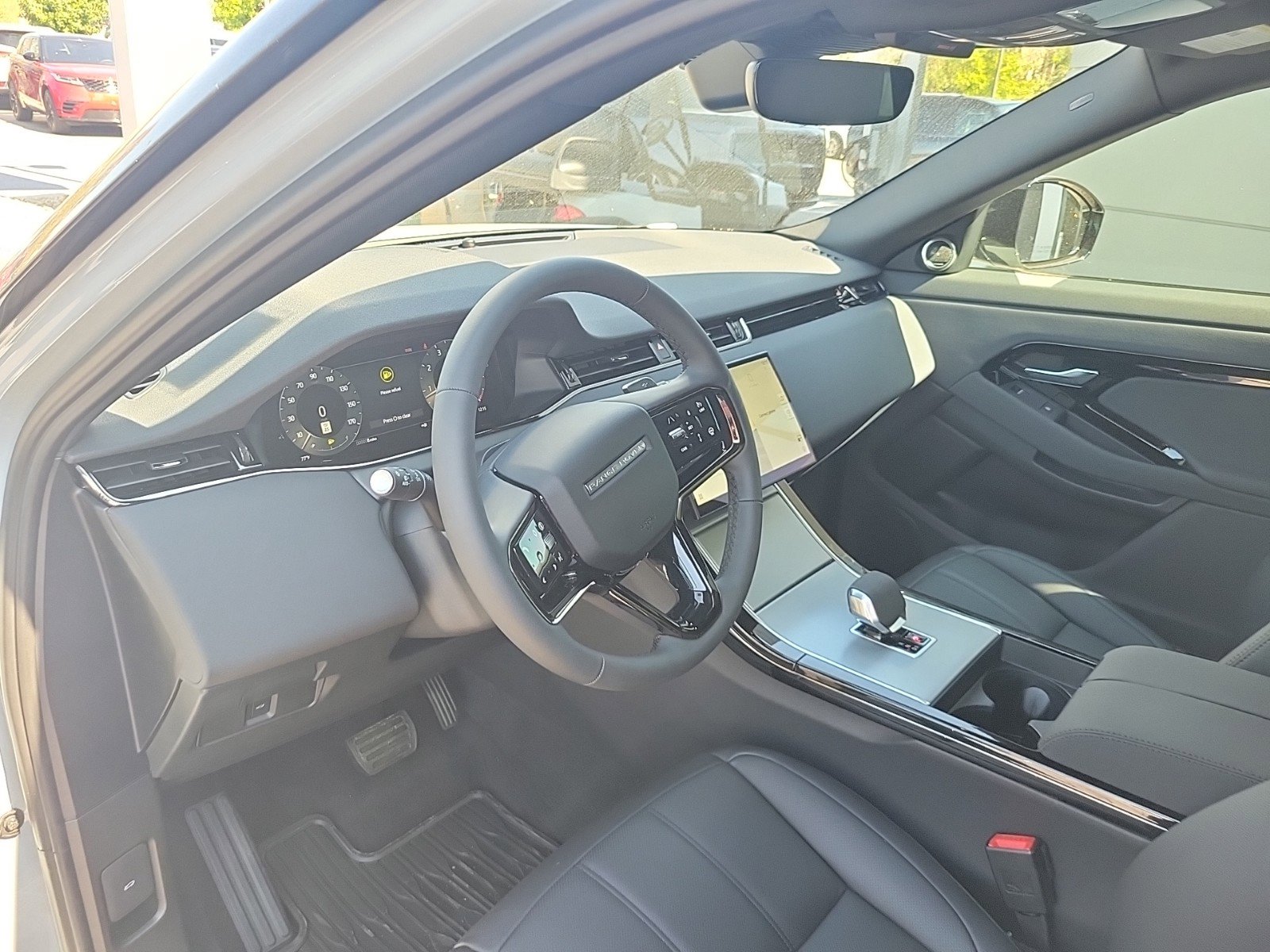 Certified 2025 Land Rover Range Rover Evoque S AWD/4WD image 27