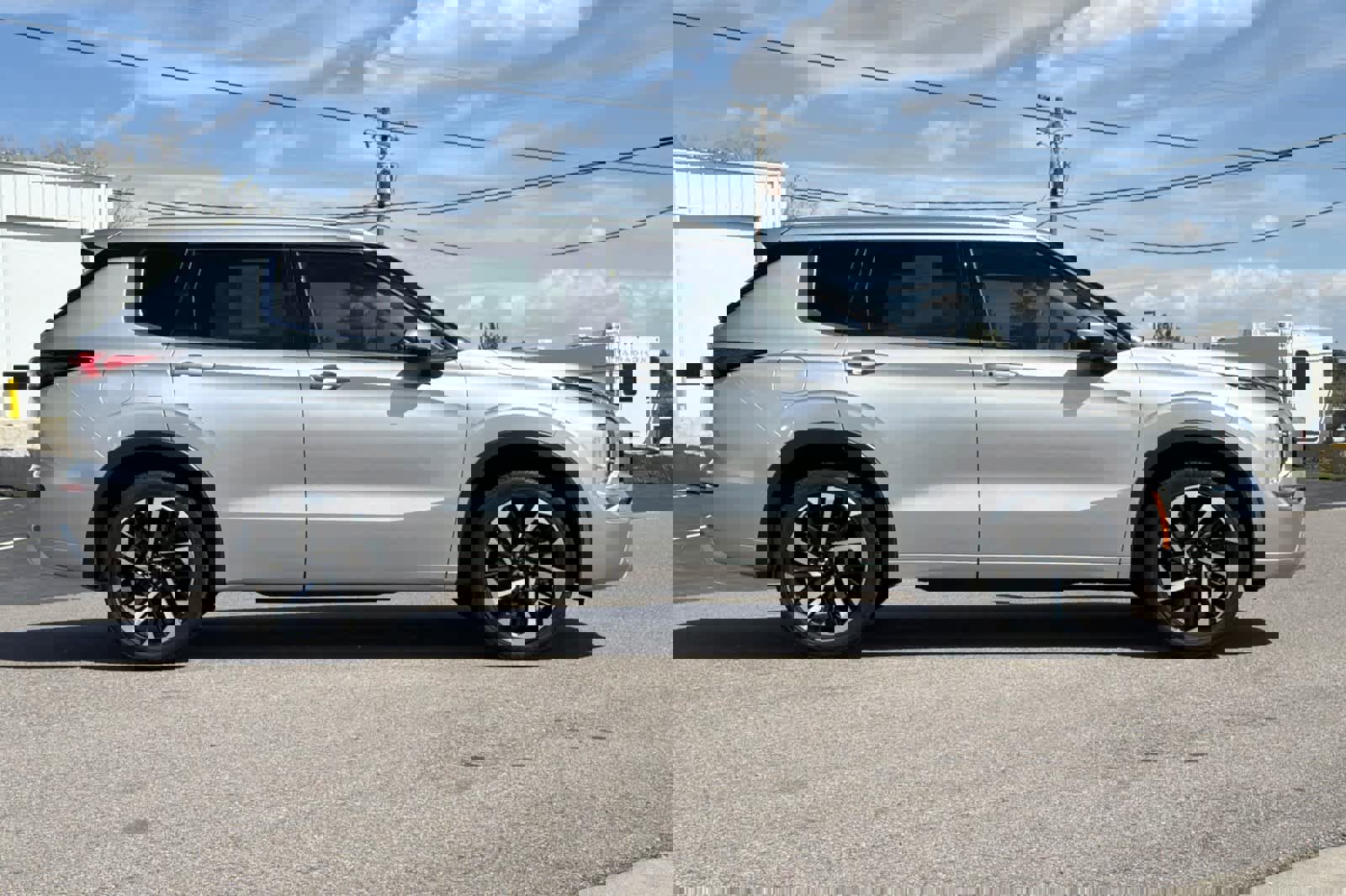 Used 2022 Mitsubishi Outlander SEL image 8