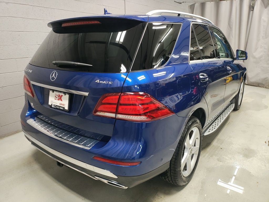 Used 2018 Mercedes-Benz GLE 350 4MATIC image 2