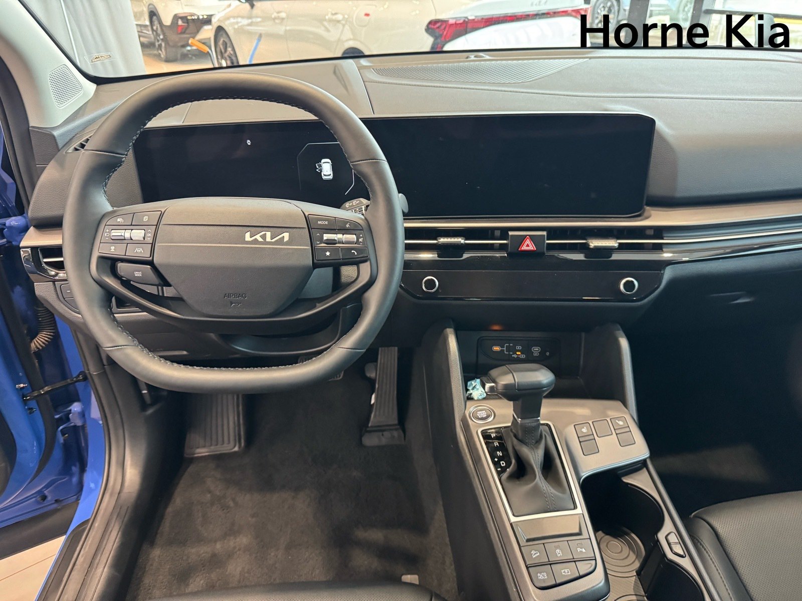 New 2026 Kia Sportage SX FWD image 15