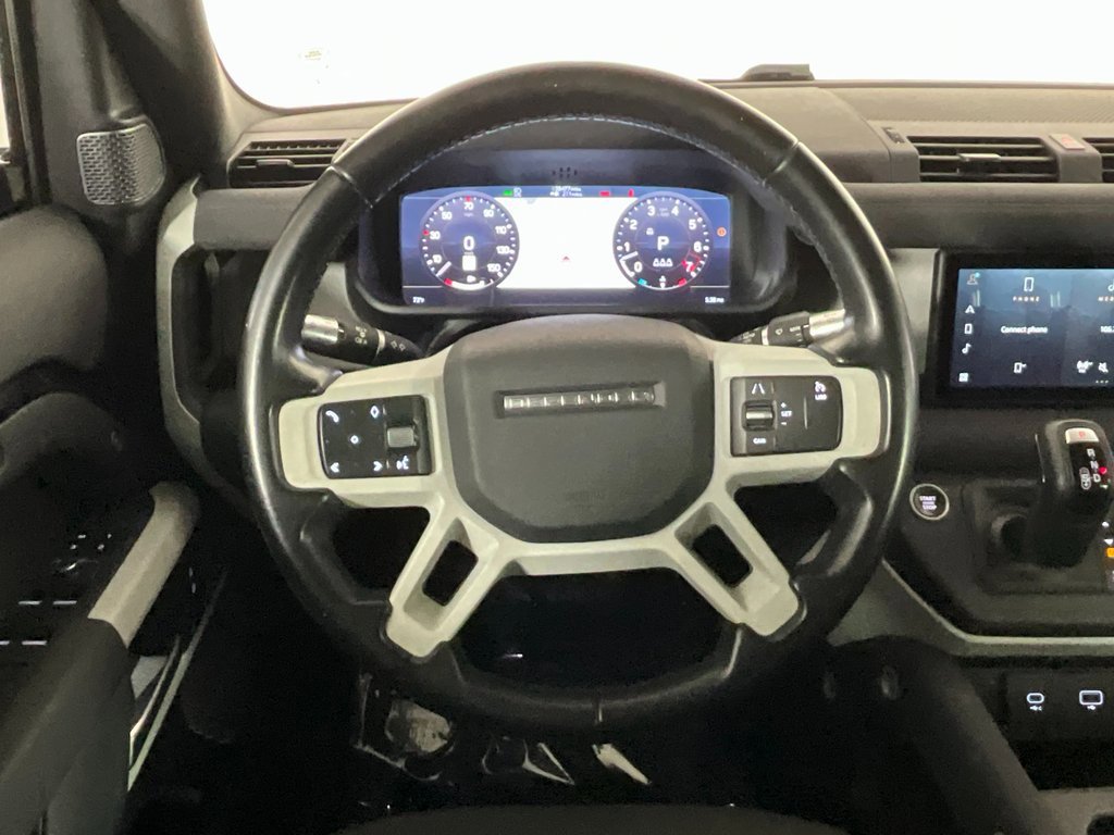 Used 2021 Land Rover Defender 110 SE image 11