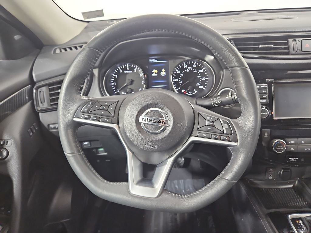 Used 2017 Nissan Rogue SL w/ SL Premium Package AWD/4WD image 15
