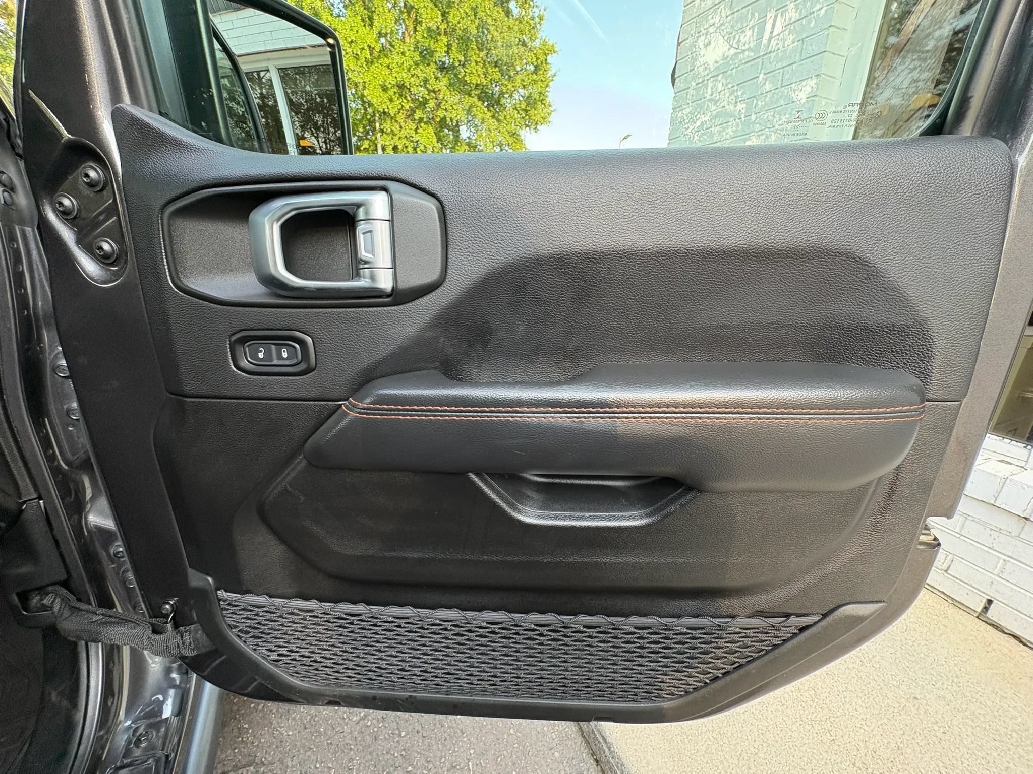 Used 2022 Jeep Gladiator Mojave w/ Cold Weather Group AWD/4WD image 15