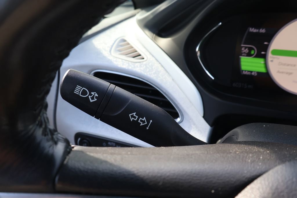 Used 2018 Chevrolet Bolt LT image 19