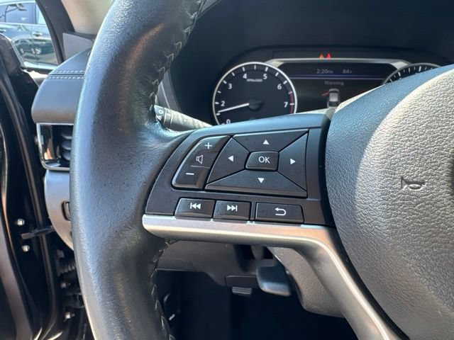 Used 2022 Nissan Sentra SV FWD image 12