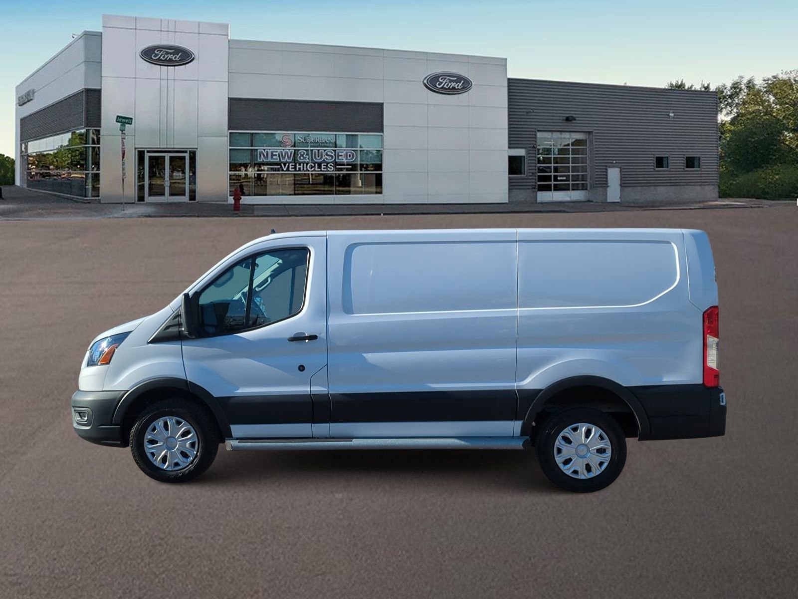 Used 2024 Ford Transit 250 Low Roof w/ Exterior Upgrade Package image 7