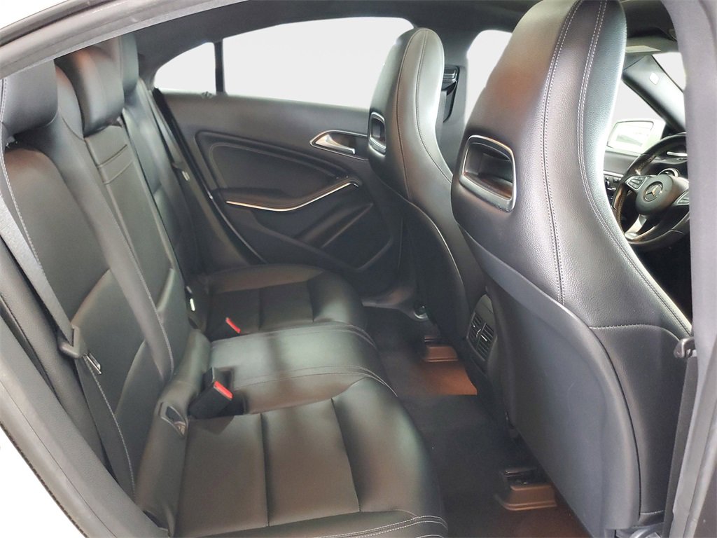 Used 2016 Mercedes-Benz CLA 250 4MATIC image 26