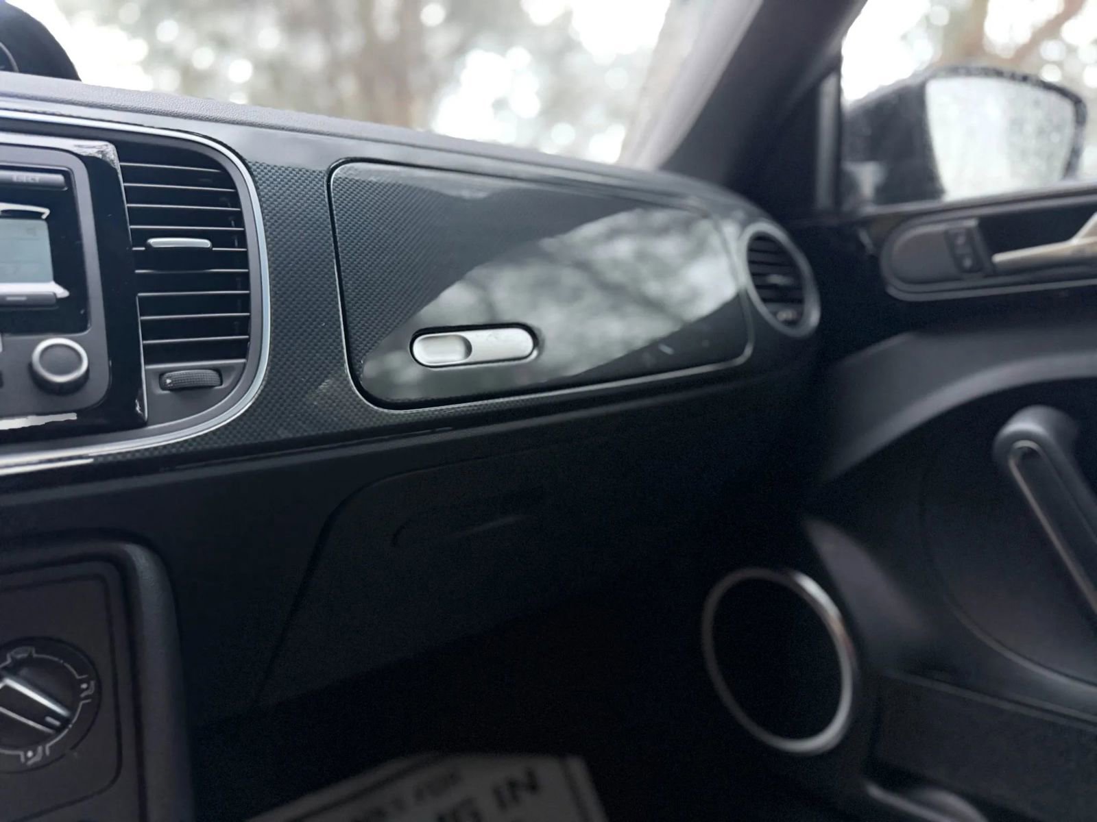 Used 2012 Volkswagen Beetle Turbo image 13