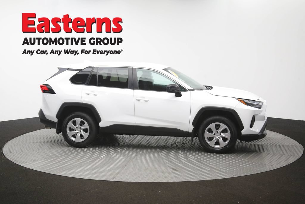 Used 2023 Toyota RAV4 LE AWD/4WD image 45