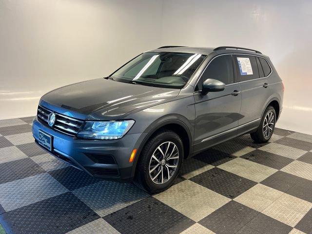 Certified 2020 Volkswagen Tiguan SE FWD image 3