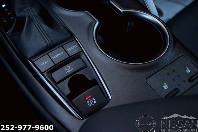 Used 2024 Toyota Camry XSE image 19