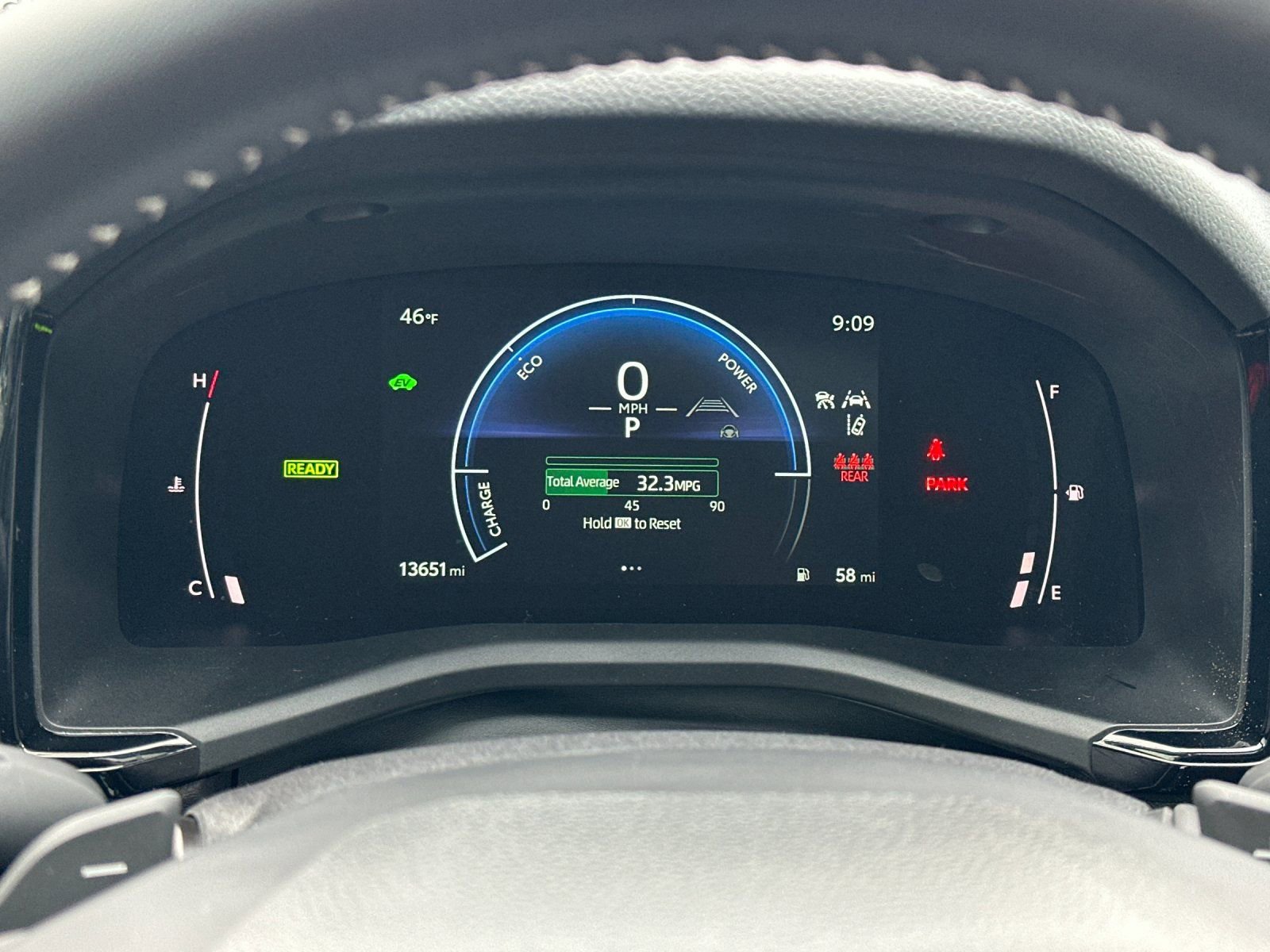 Used 2025 Toyota Camry SE w/ Multimedia Upgrade Package image 23