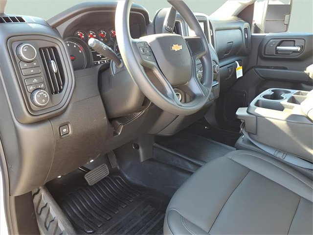New 2026 Chevrolet Silverado 3500 W/T image 8