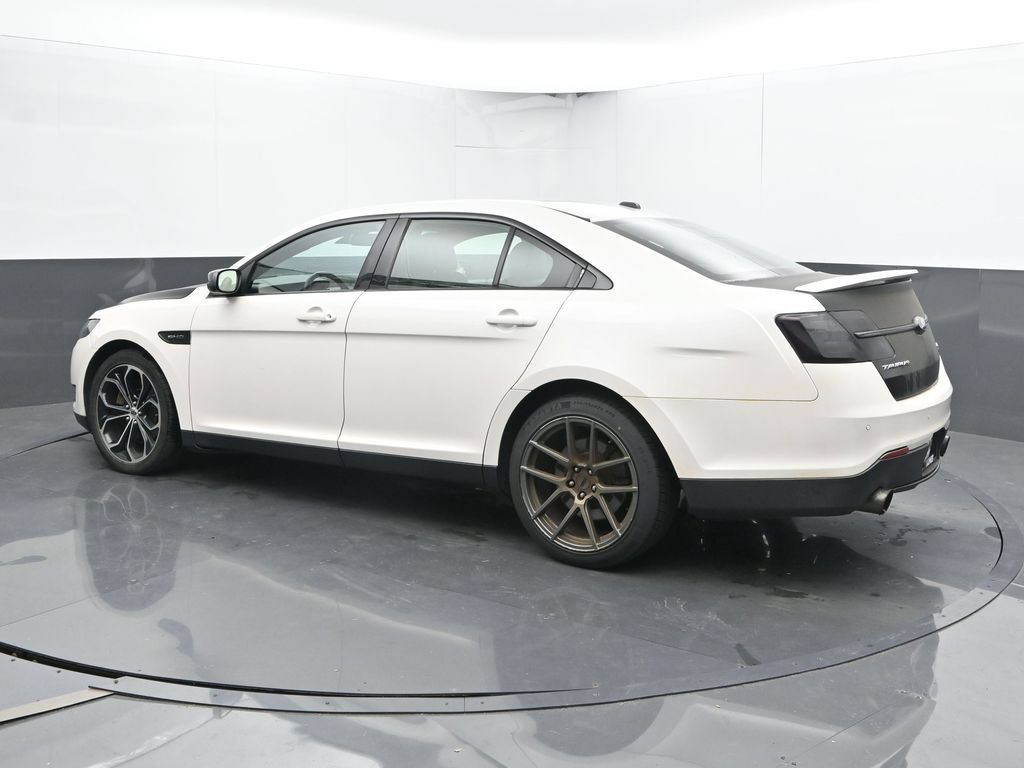 Used 2017 Ford Taurus SHO AWD/4WD image 9
