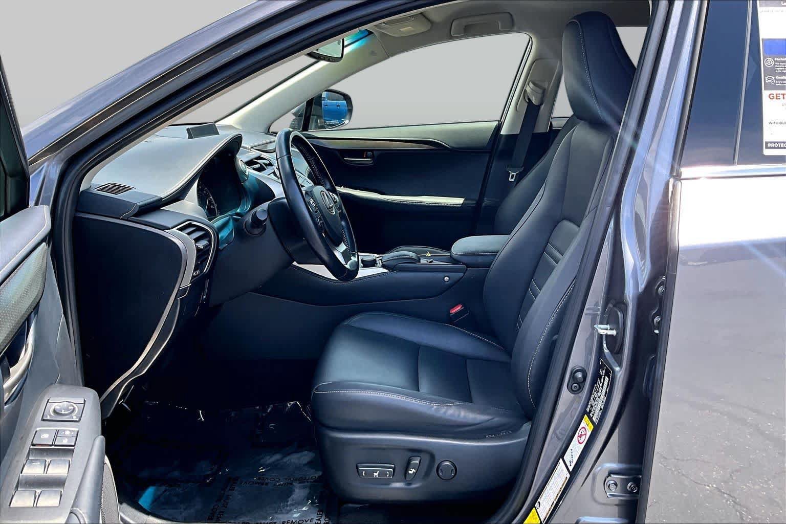 Used 2016 Lexus NX 200t FWD w/ Accessory Package image 7