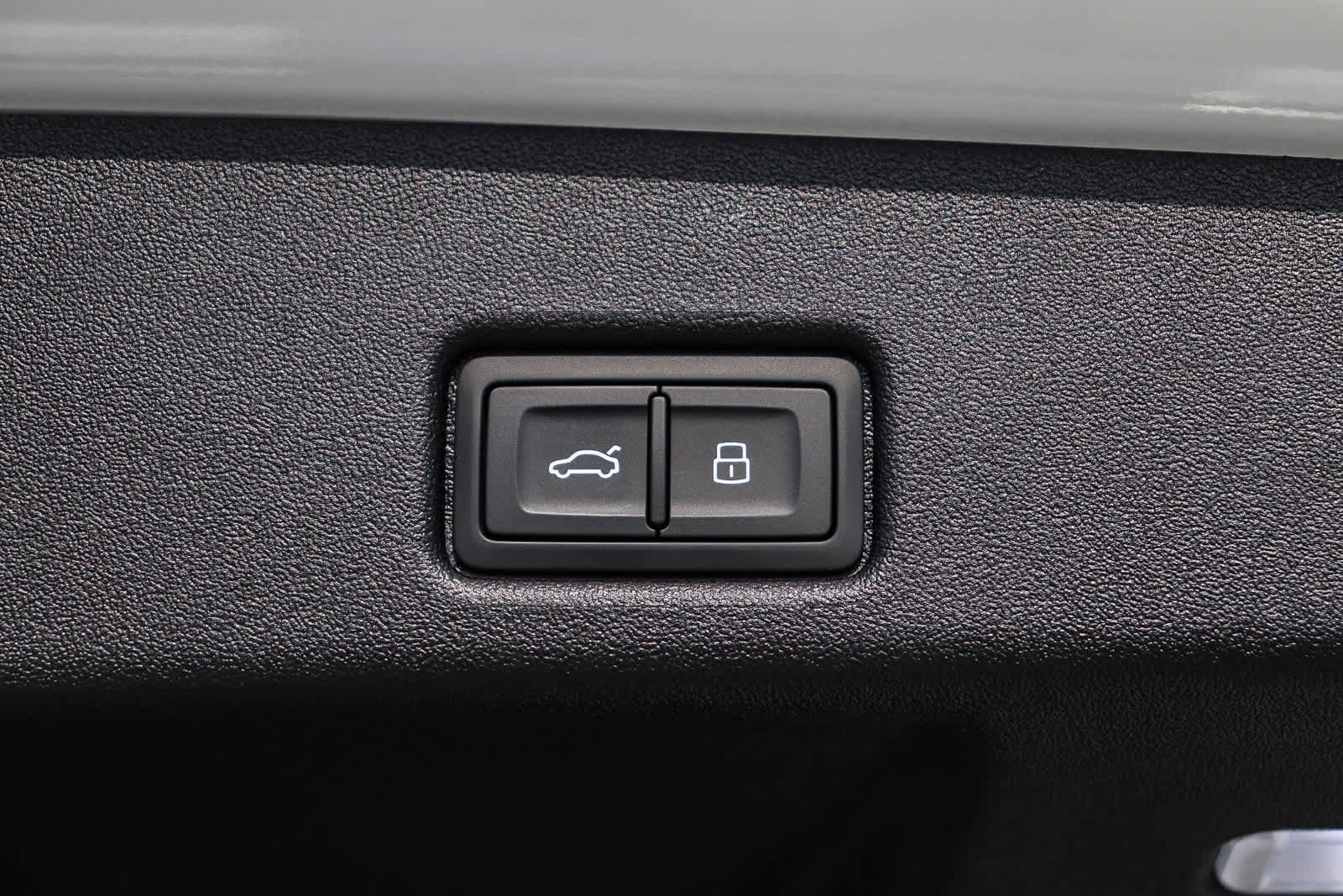 New 2025 Audi Q5 Premium image 36