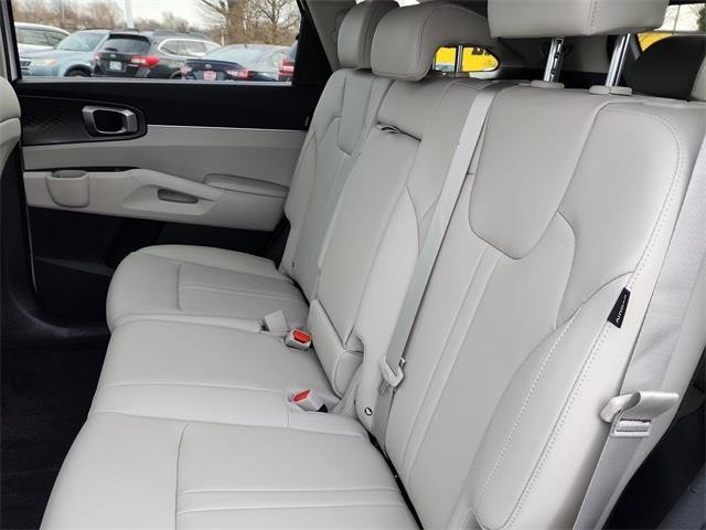 New 2026 Kia Sorento S image 15