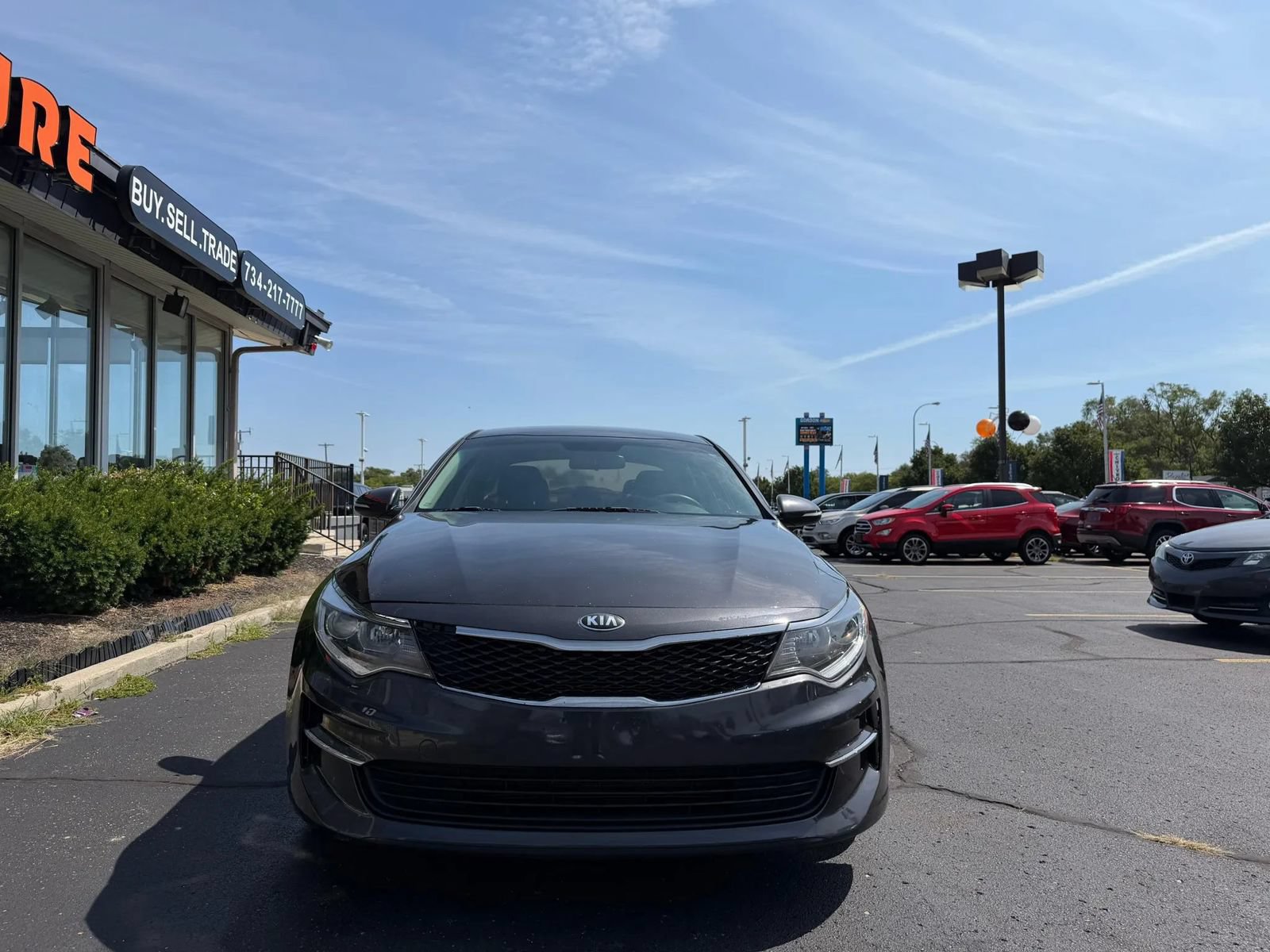 Used 2018 Kia Optima LX FWD image 2