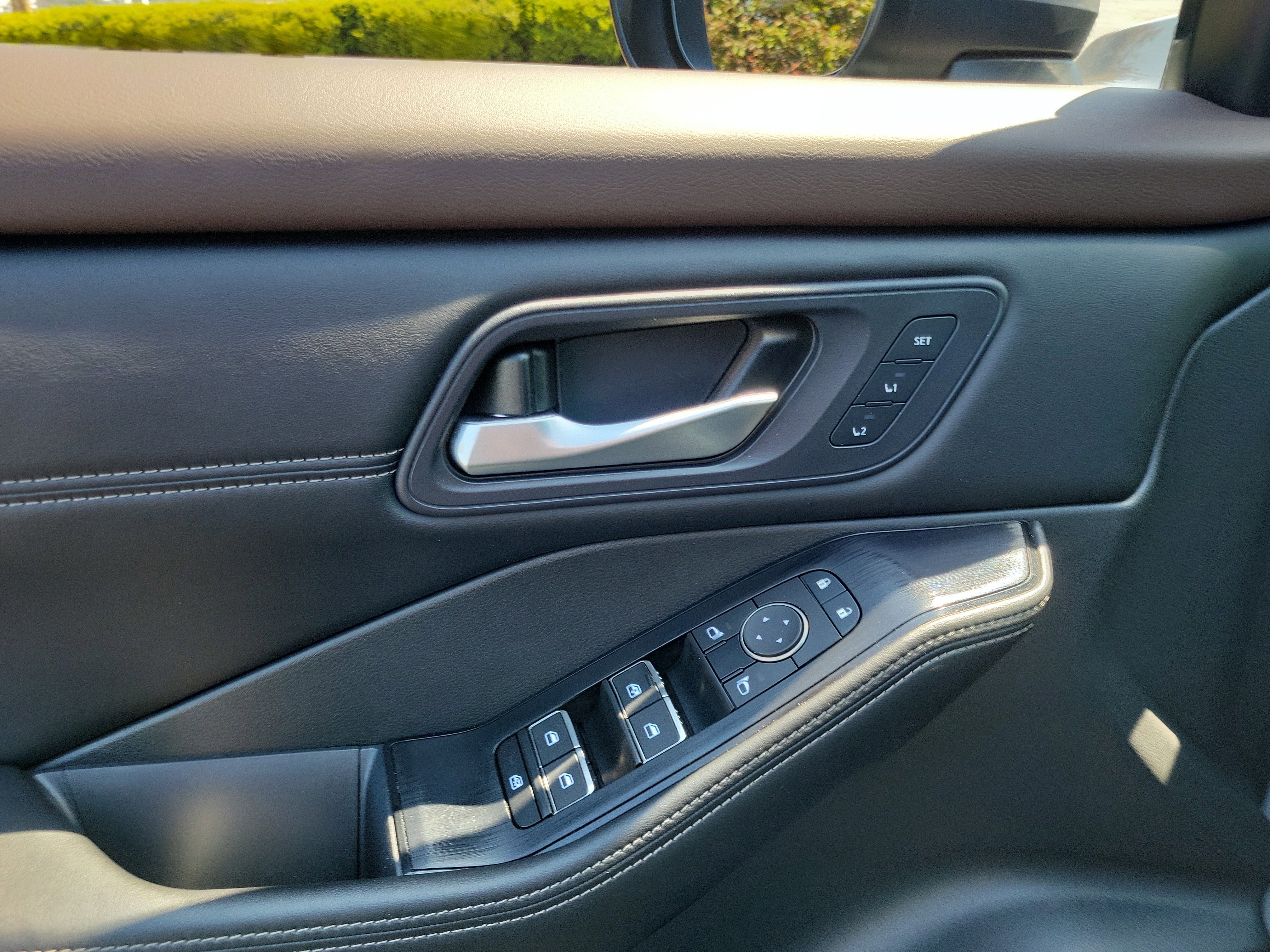 Certified 2023 Nissan Rogue SL image 17