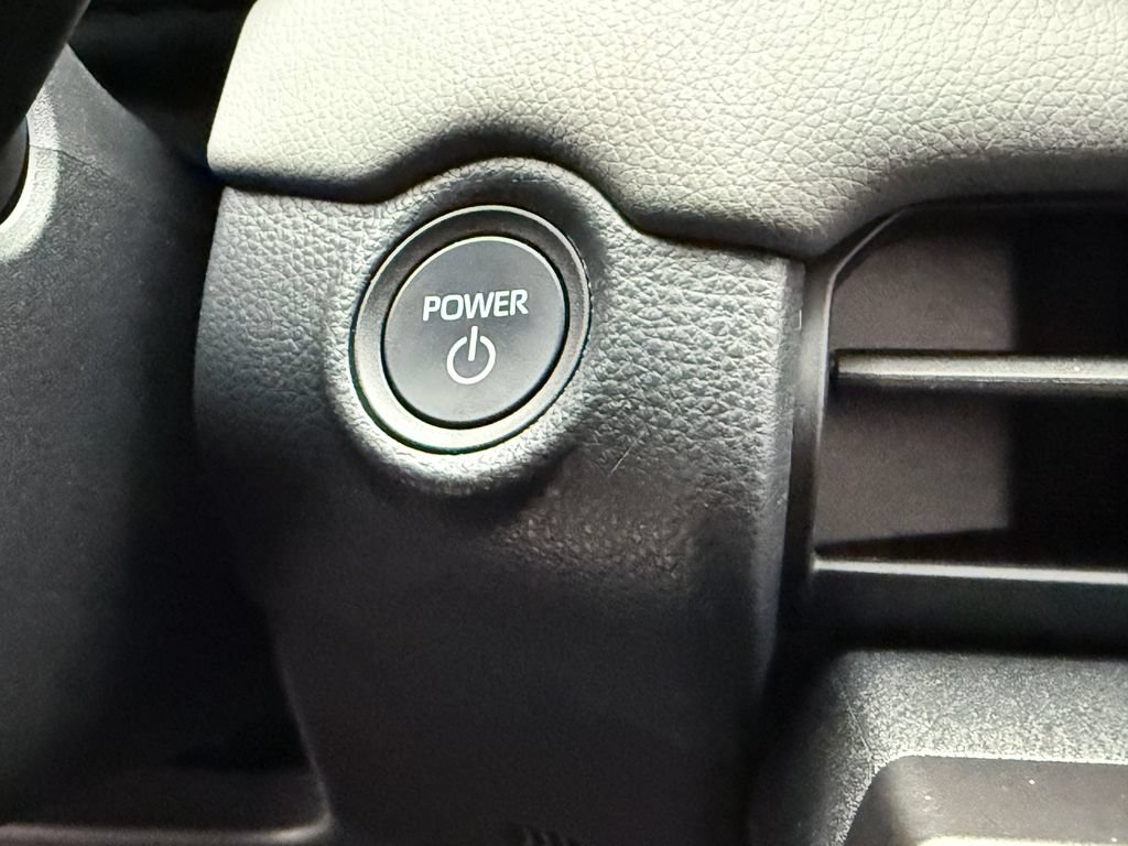 Used 2026 Toyota RAV4 XLE Premium AWD/4WD image 31