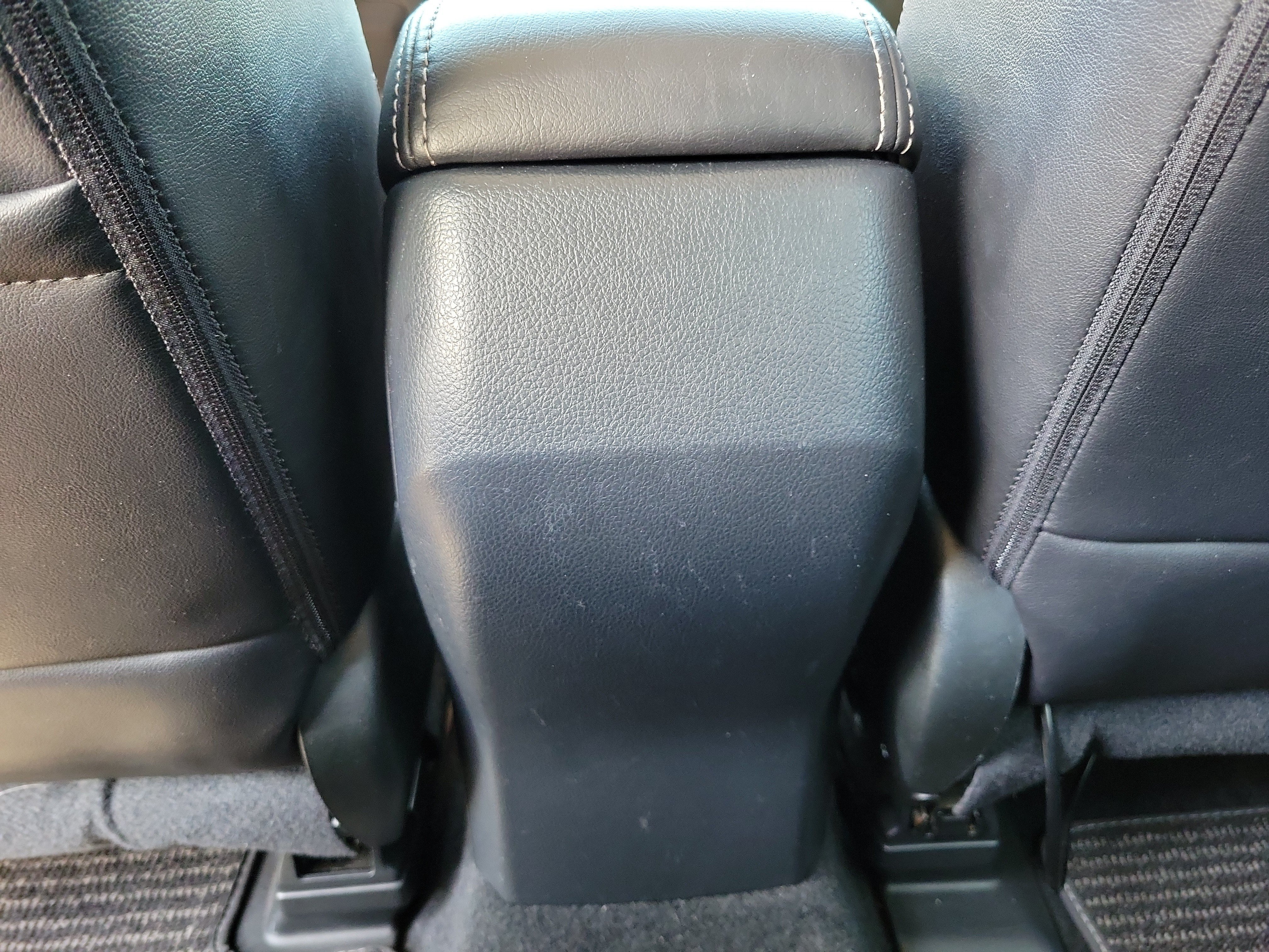 Used 2017 Subaru Forester 2.5i Touring AWD/4WD image 13