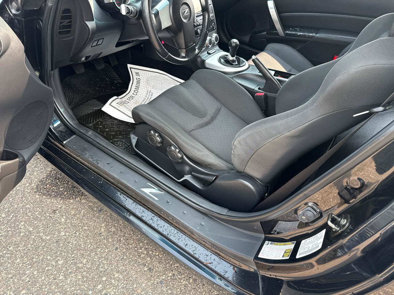 Used 2006 Nissan 350Z Coupe RWD image 13