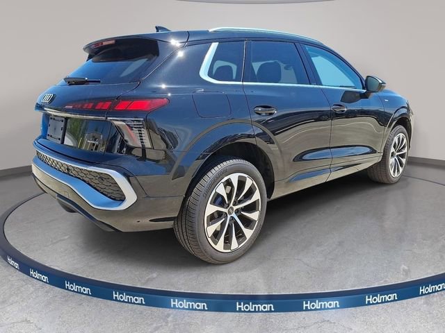 New 2026 Audi Q3 quattro 2.0T AWD/4WD image 3