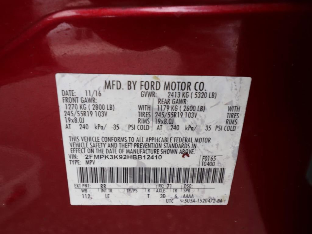 Used 2017 Ford Edge Titanium w/ Technology Package FWD image 24