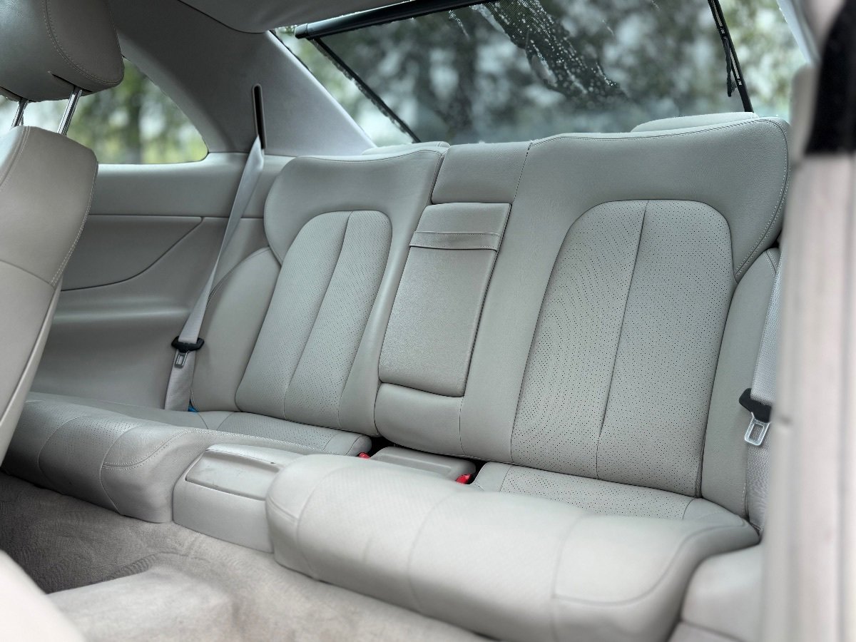 Used 2001 Mercedes-Benz CLK 430 Coupe image 18